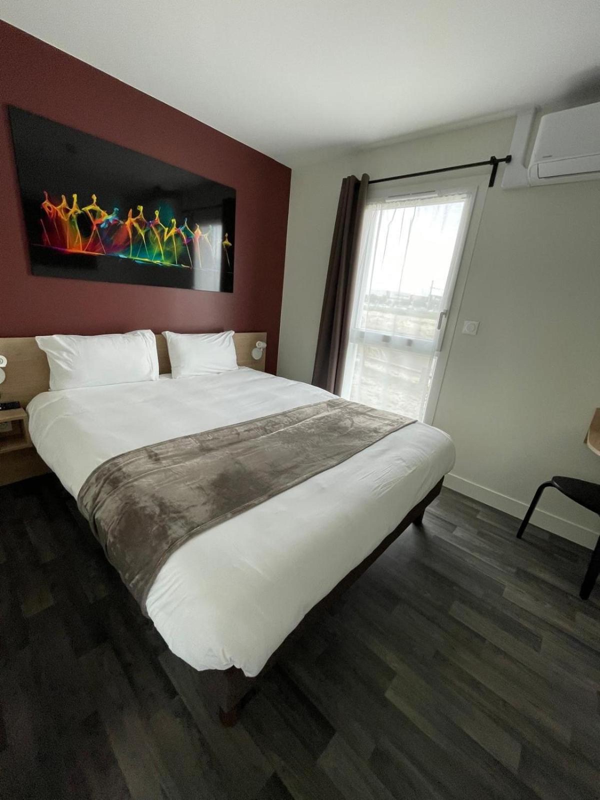 Hotel Wood Inn Bordeaux Aeroport Merignac  Exterior photo